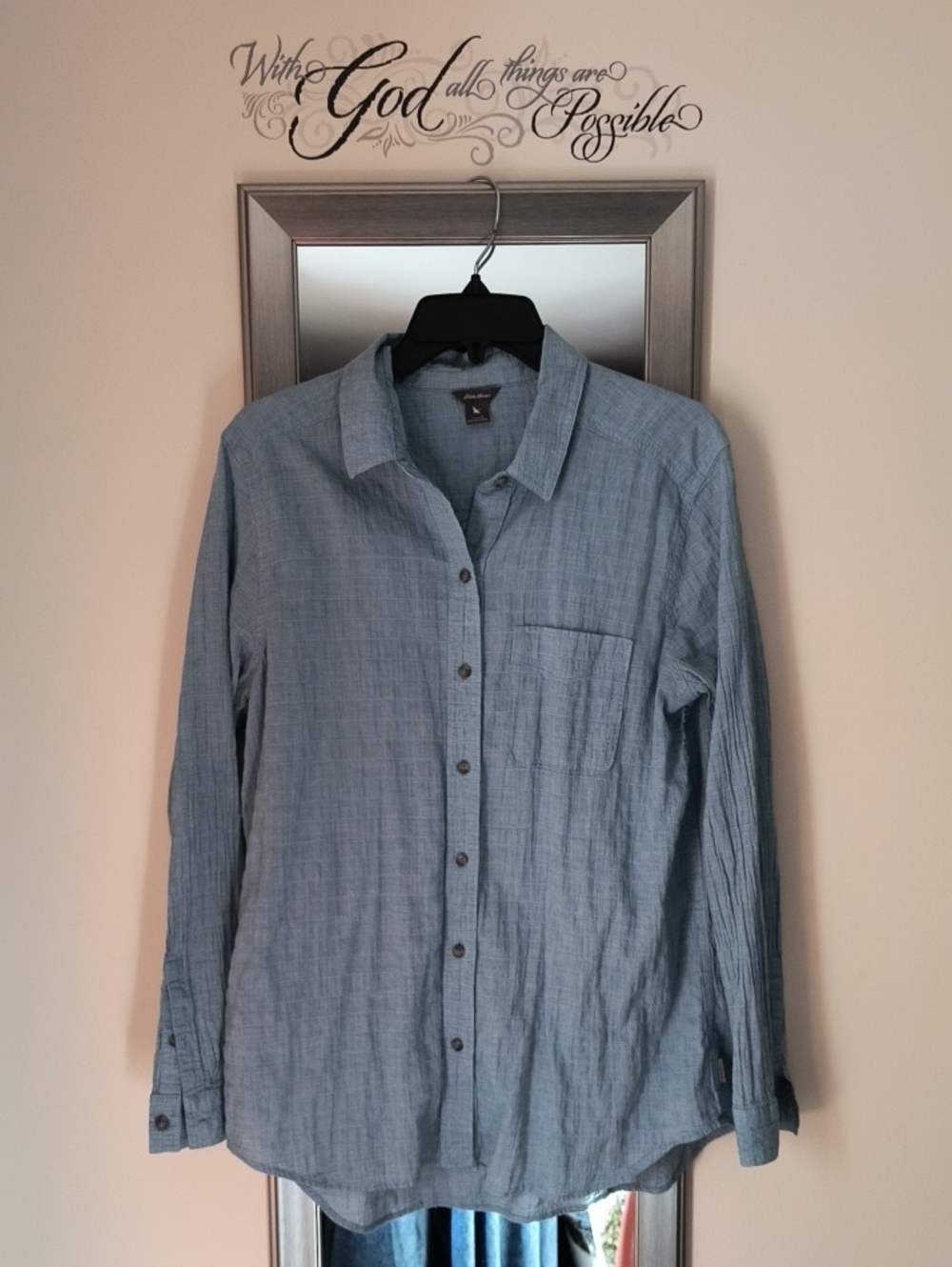 Eddie Bauer Light Blue Casual Button-Down Shirt